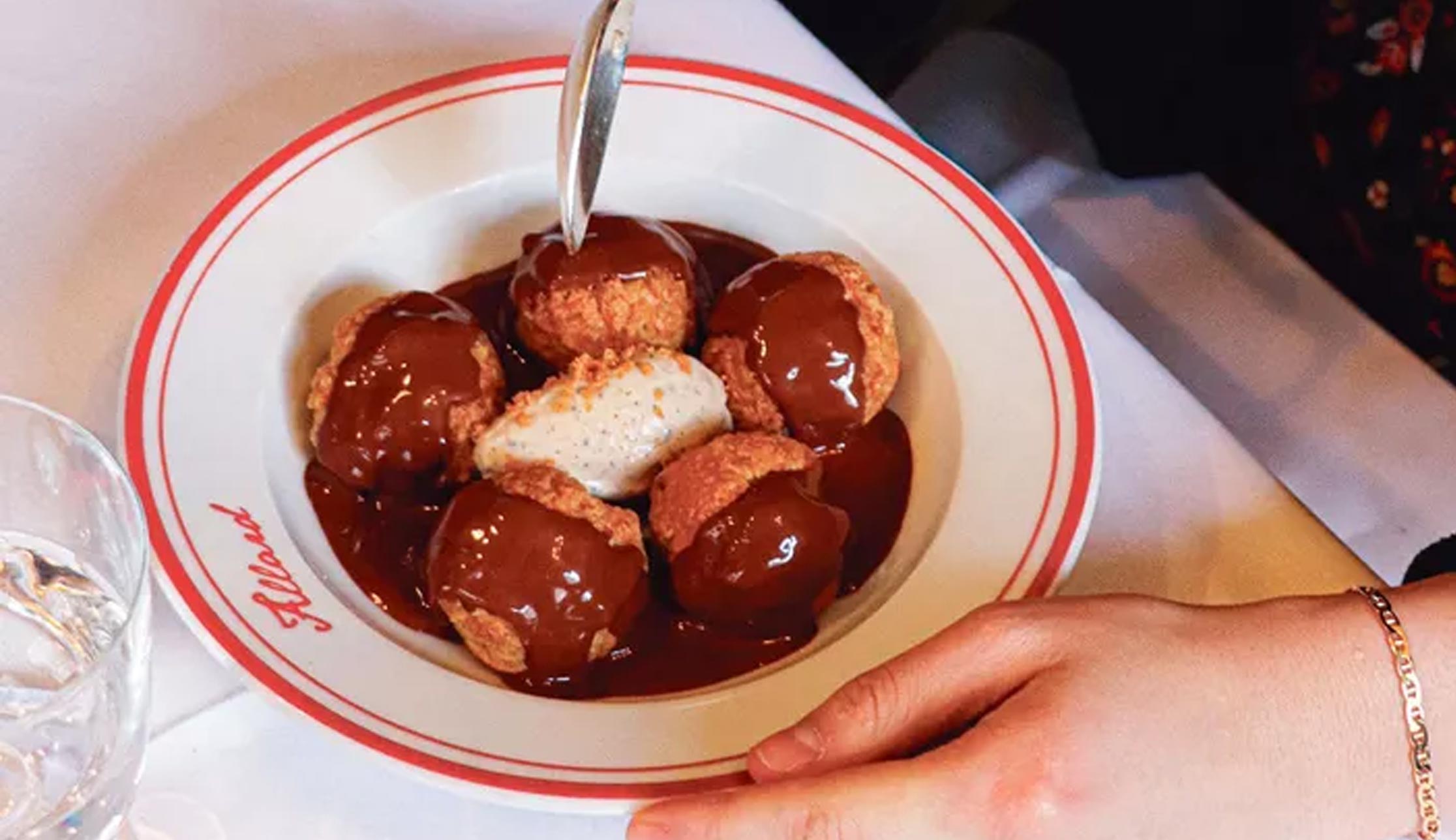 The best profiteroles in Paris - Allard restaurant